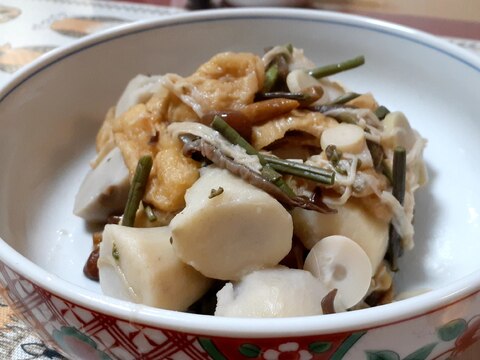 里芋と山菜の煮物‼️和食で楽しく健康にも心がけ❗